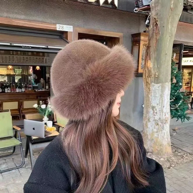 AMY - ELEGANT FUR HAT